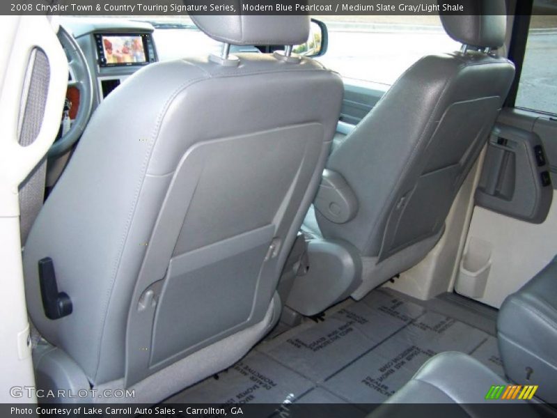 Modern Blue Pearlcoat / Medium Slate Gray/Light Shale 2008 Chrysler Town & Country Touring Signature Series