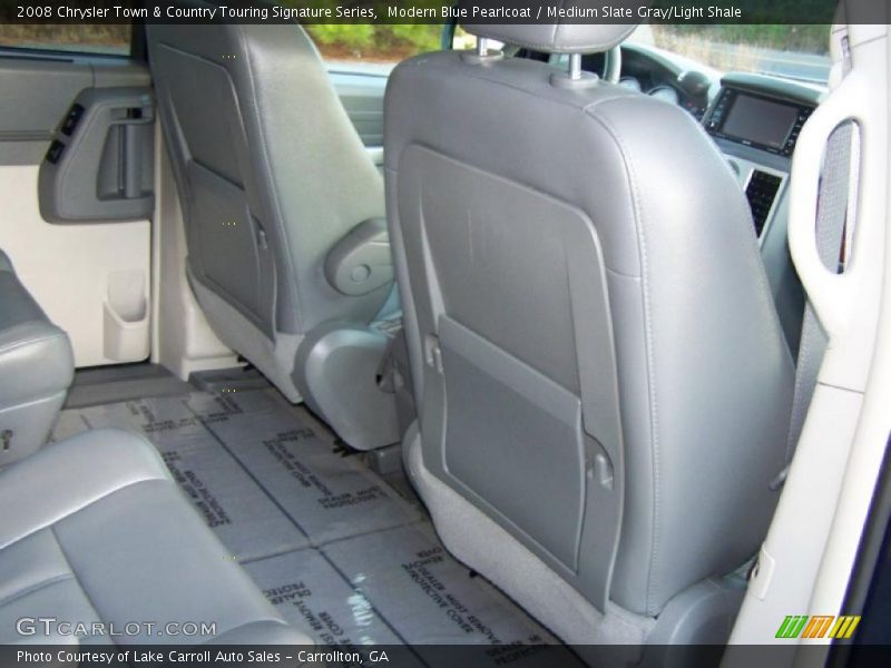 Modern Blue Pearlcoat / Medium Slate Gray/Light Shale 2008 Chrysler Town & Country Touring Signature Series