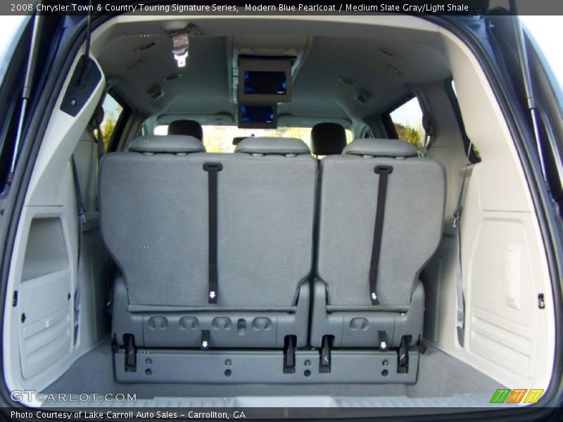 Modern Blue Pearlcoat / Medium Slate Gray/Light Shale 2008 Chrysler Town & Country Touring Signature Series