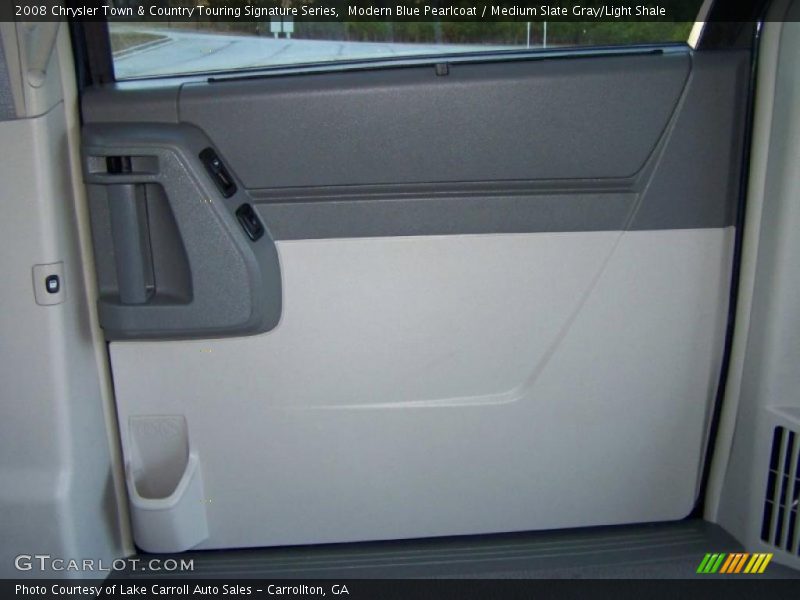 Modern Blue Pearlcoat / Medium Slate Gray/Light Shale 2008 Chrysler Town & Country Touring Signature Series