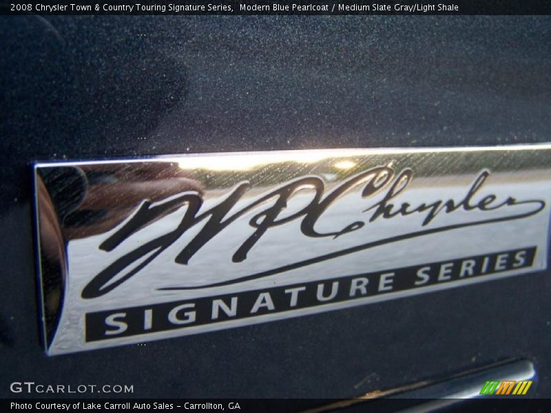 Modern Blue Pearlcoat / Medium Slate Gray/Light Shale 2008 Chrysler Town & Country Touring Signature Series