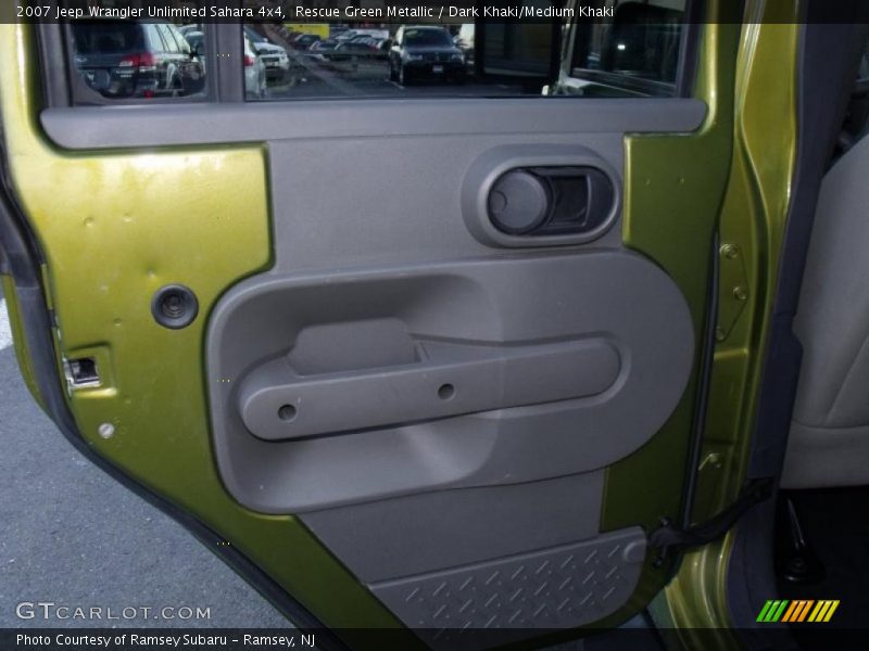 Door Panel of 2007 Wrangler Unlimited Sahara 4x4