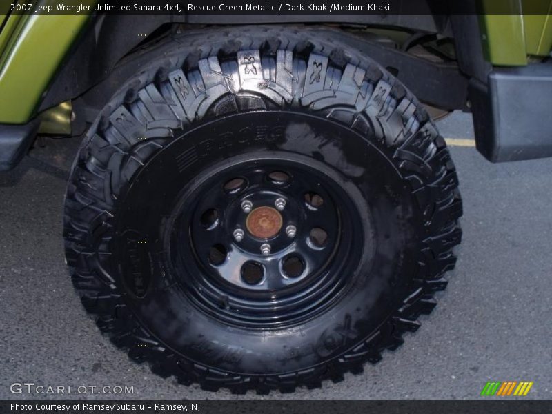 Custom Wheels of 2007 Wrangler Unlimited Sahara 4x4