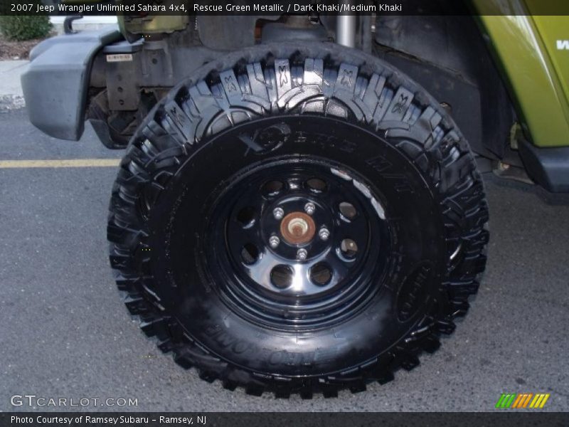 Custom Wheels of 2007 Wrangler Unlimited Sahara 4x4