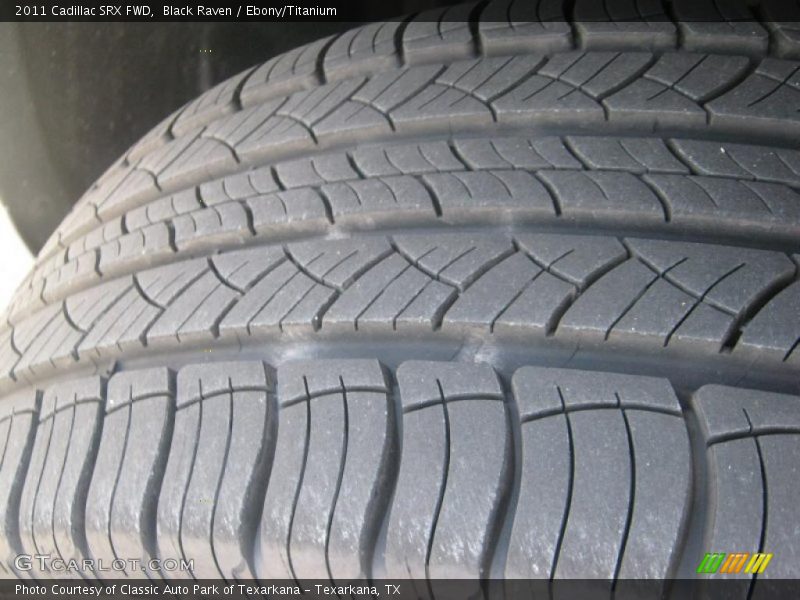 Black Raven / Ebony/Titanium 2011 Cadillac SRX FWD