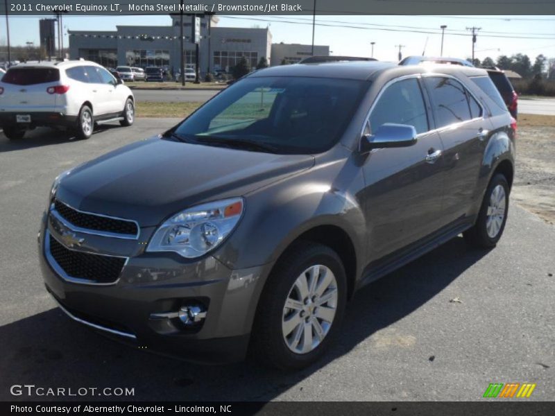 Front 3/4 View of 2011 Equinox LT