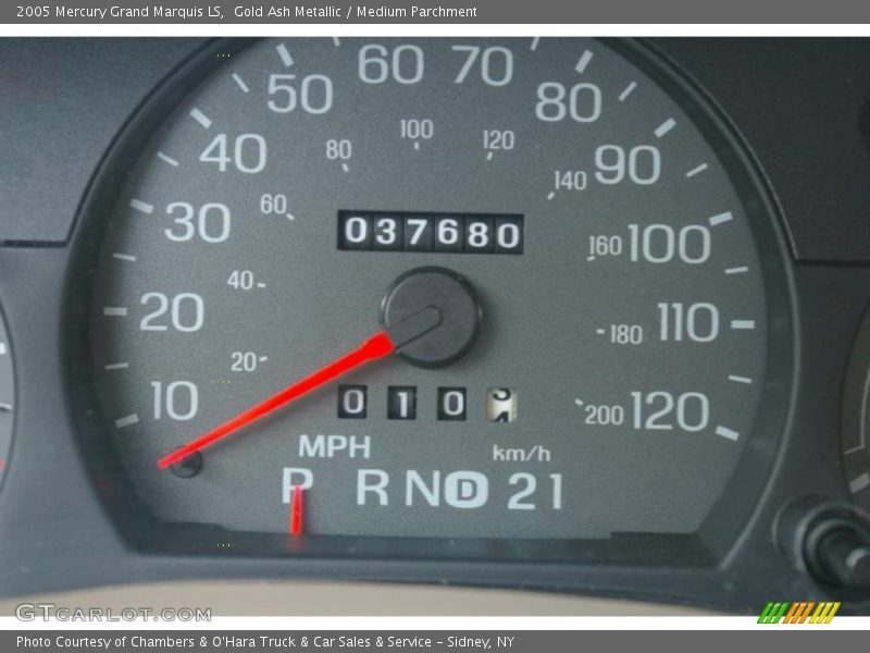 Gold Ash Metallic / Medium Parchment 2005 Mercury Grand Marquis LS