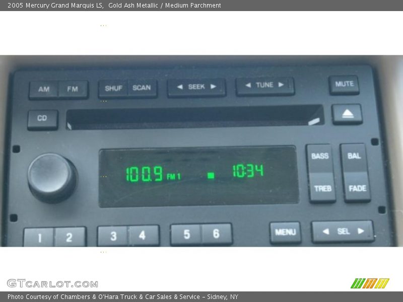 Gold Ash Metallic / Medium Parchment 2005 Mercury Grand Marquis LS