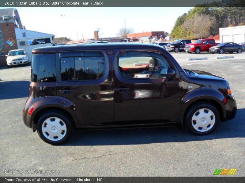 Bitter Chocolate Pearl / Black 2010 Nissan Cube 1.8 S