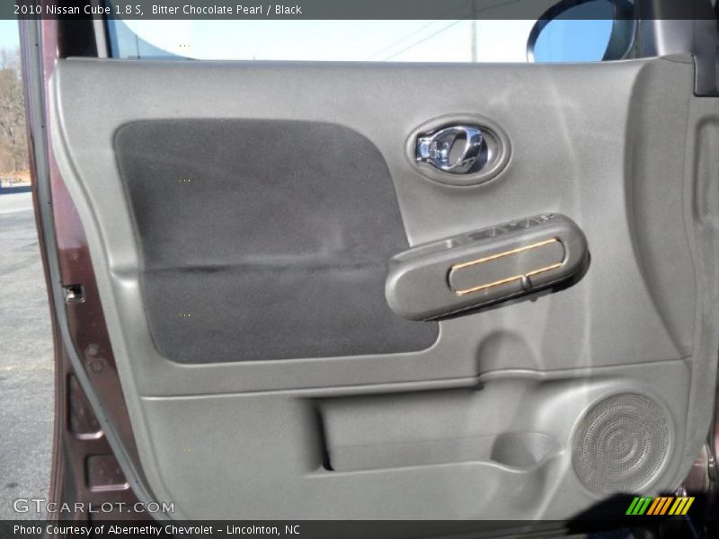 Bitter Chocolate Pearl / Black 2010 Nissan Cube 1.8 S