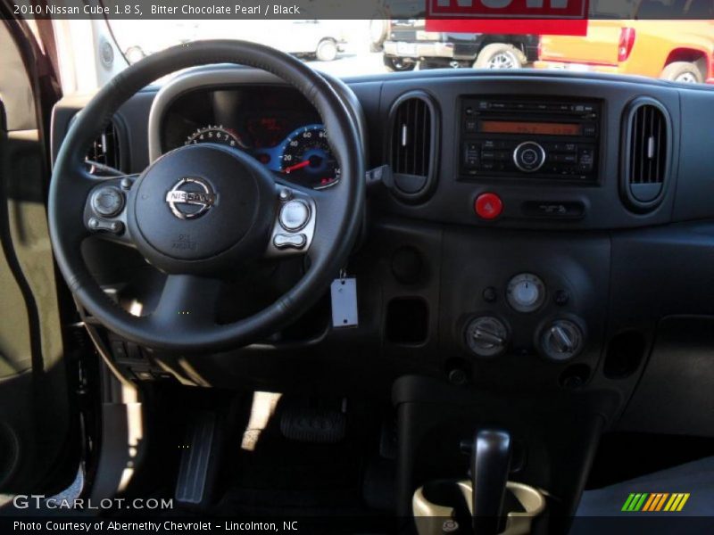 Bitter Chocolate Pearl / Black 2010 Nissan Cube 1.8 S