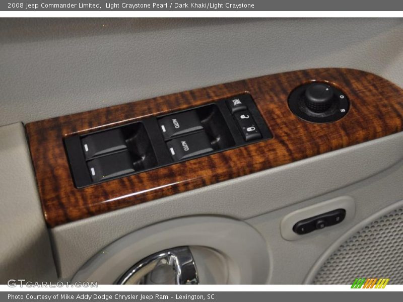 Light Graystone Pearl / Dark Khaki/Light Graystone 2008 Jeep Commander Limited