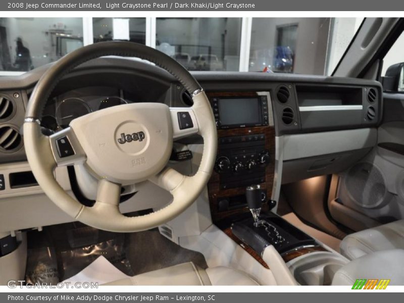 Light Graystone Pearl / Dark Khaki/Light Graystone 2008 Jeep Commander Limited