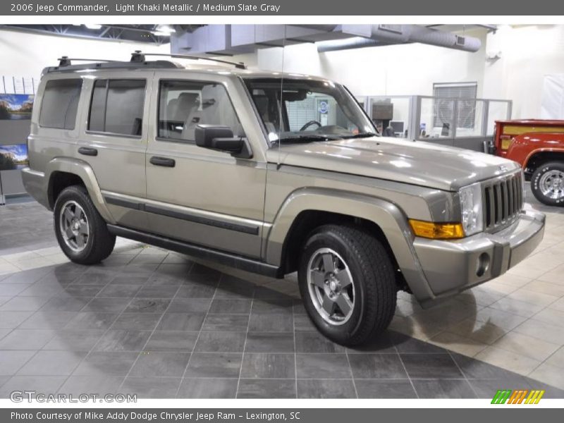 Light Khaki Metallic / Medium Slate Gray 2006 Jeep Commander
