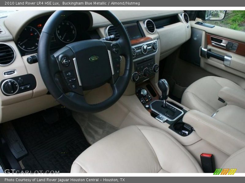 Almond/Nutmeg Interior - 2010 LR4 HSE Lux 