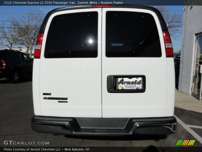 Summit White / Medium Pewter 2010 Chevrolet Express LS 3500 Passenger Van