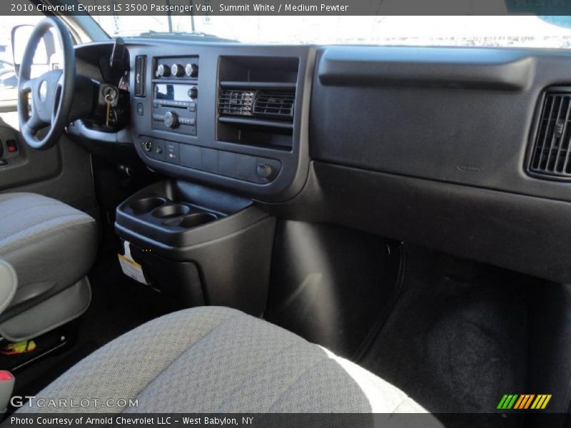 Summit White / Medium Pewter 2010 Chevrolet Express LS 3500 Passenger Van