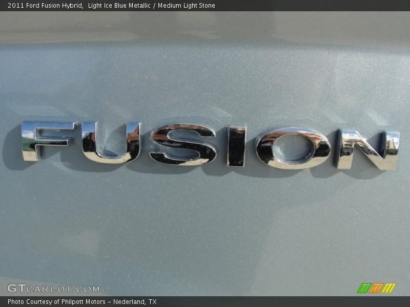  2011 Fusion Hybrid Logo