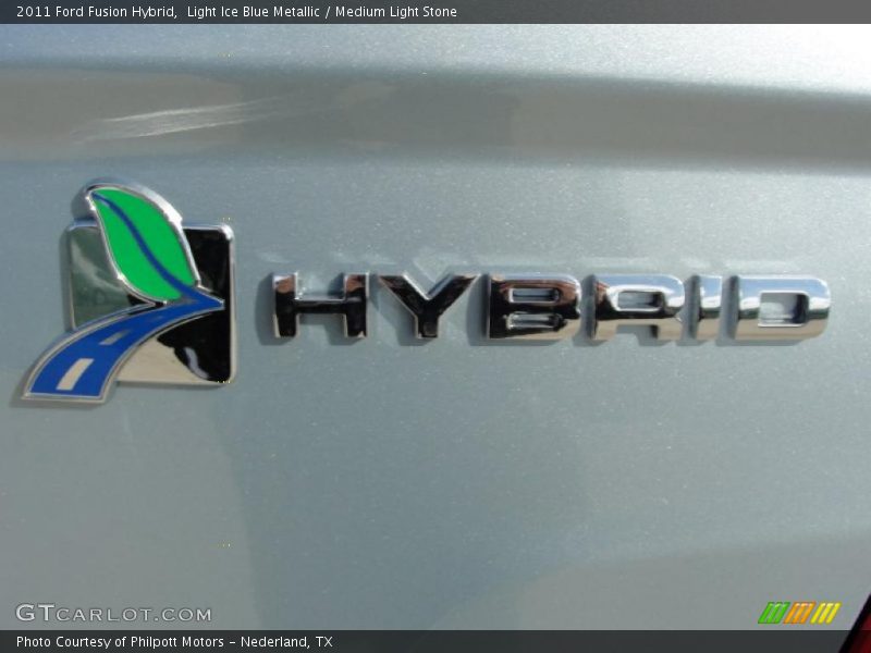  2011 Fusion Hybrid Logo