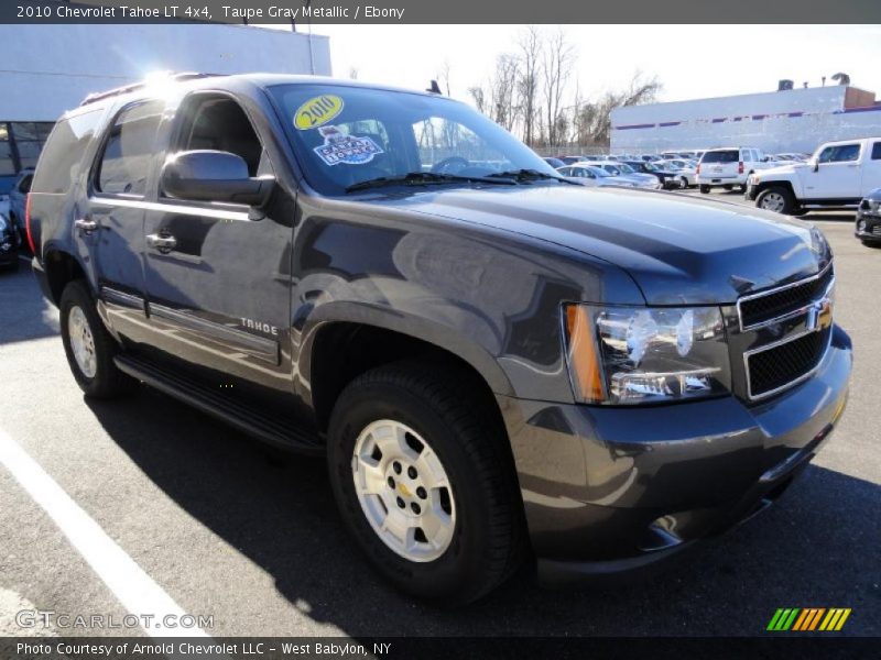 Front 3/4 View of 2010 Tahoe LT 4x4