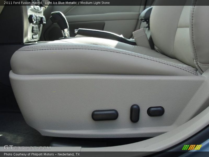 Controls of 2011 Fusion Hybrid