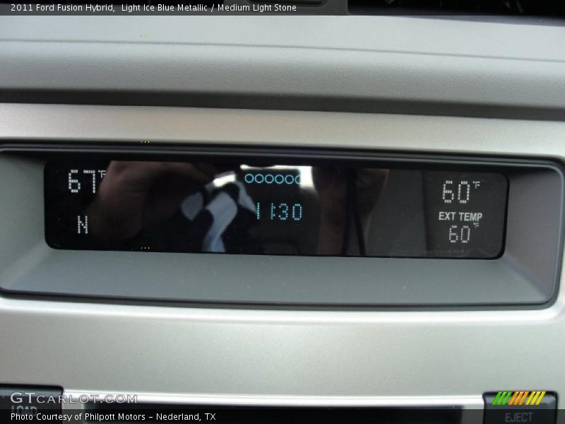 Controls of 2011 Fusion Hybrid