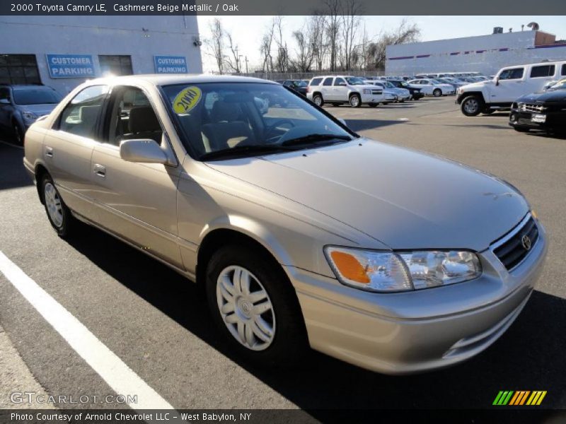 Cashmere Beige Metallic / Oak 2000 Toyota Camry LE
