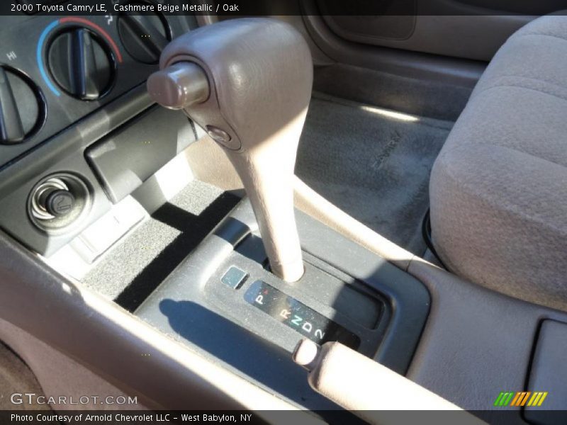 Cashmere Beige Metallic / Oak 2000 Toyota Camry LE