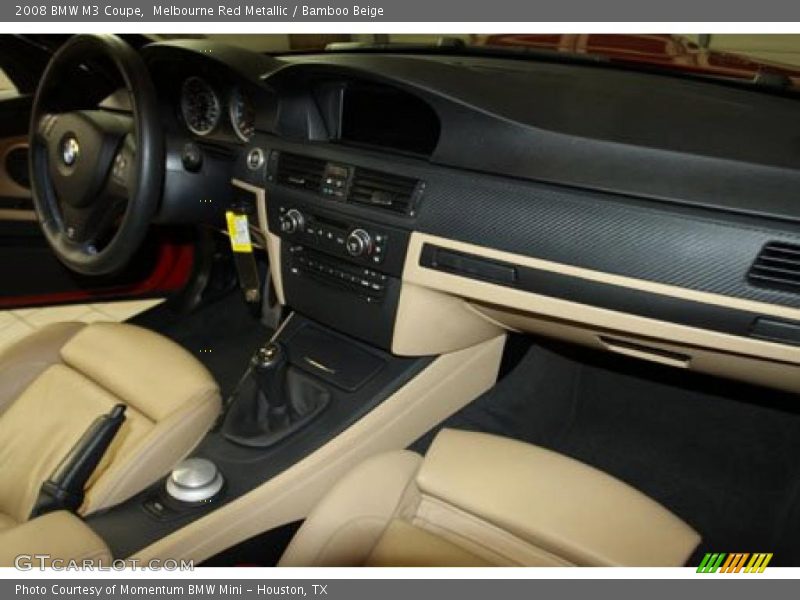 Dashboard of 2008 M3 Coupe