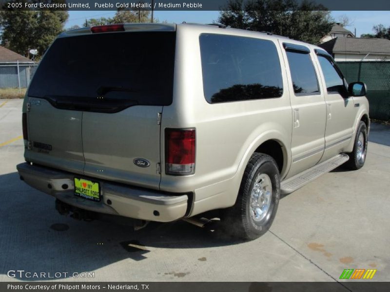 Pueblo Gold Metallic / Medium Pebble 2005 Ford Excursion Limited