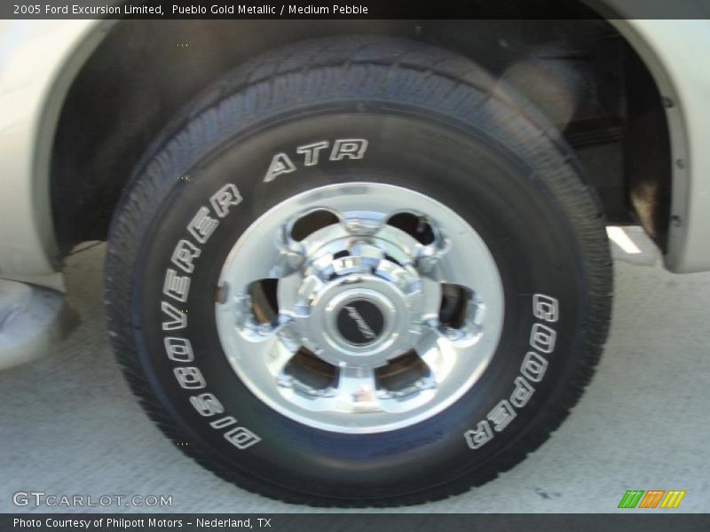 Pueblo Gold Metallic / Medium Pebble 2005 Ford Excursion Limited