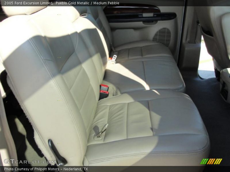Pueblo Gold Metallic / Medium Pebble 2005 Ford Excursion Limited
