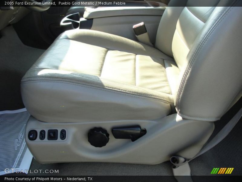 Pueblo Gold Metallic / Medium Pebble 2005 Ford Excursion Limited