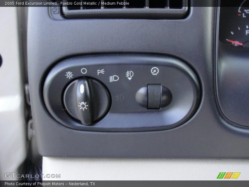 Pueblo Gold Metallic / Medium Pebble 2005 Ford Excursion Limited
