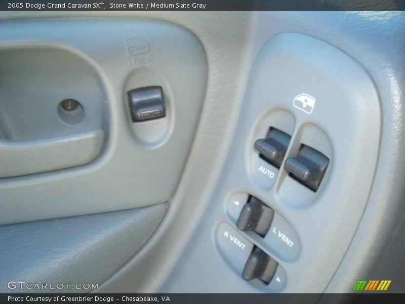 Stone White / Medium Slate Gray 2005 Dodge Grand Caravan SXT