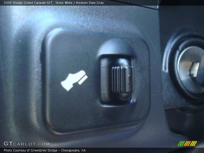Stone White / Medium Slate Gray 2005 Dodge Grand Caravan SXT