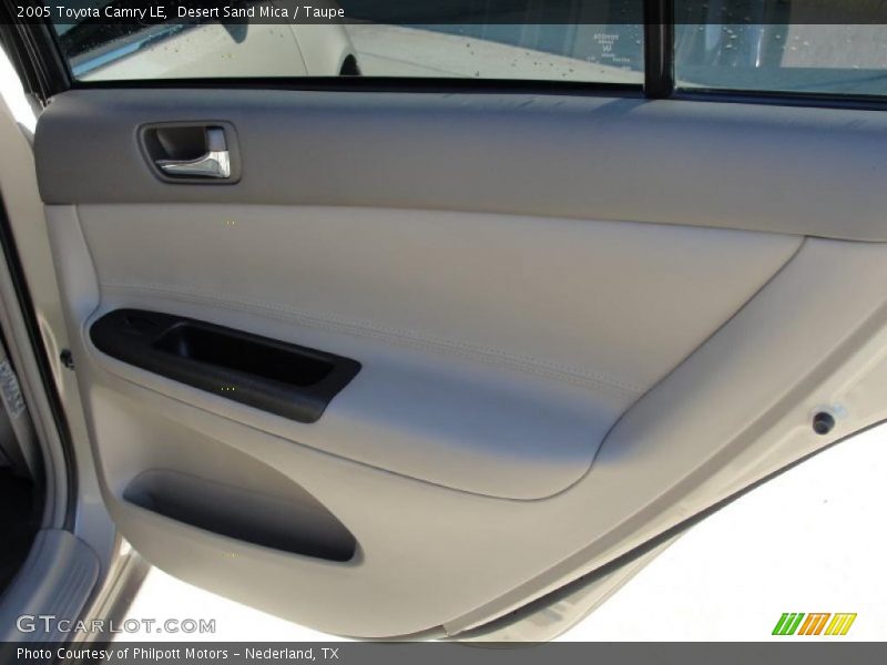 Desert Sand Mica / Taupe 2005 Toyota Camry LE