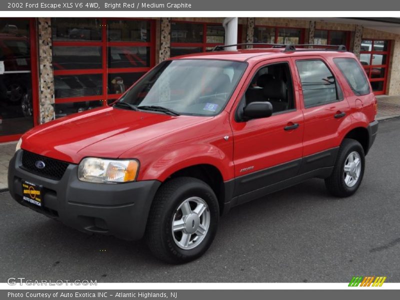 Front 3/4 View of 2002 Escape XLS V6 4WD