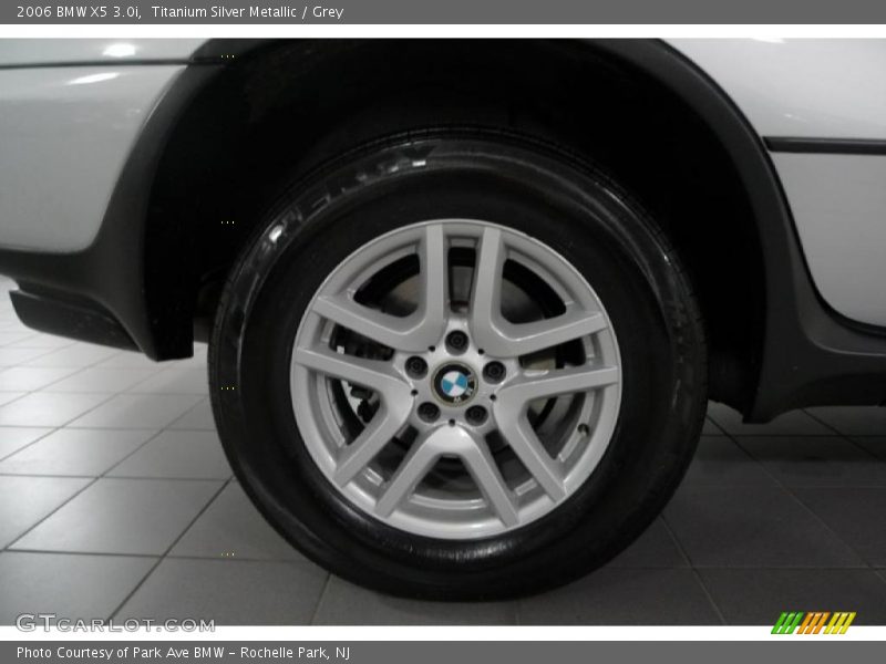 Titanium Silver Metallic / Grey 2006 BMW X5 3.0i