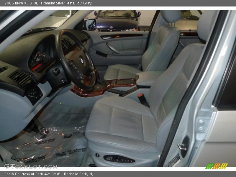 Titanium Silver Metallic / Grey 2006 BMW X5 3.0i
