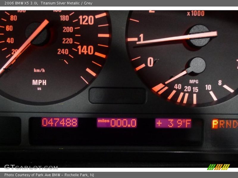 Titanium Silver Metallic / Grey 2006 BMW X5 3.0i