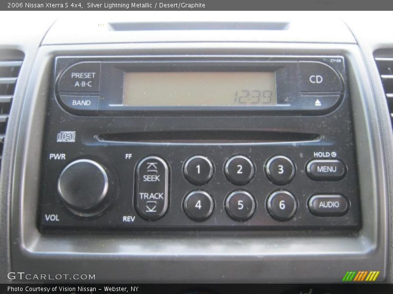 Silver Lightning Metallic / Desert/Graphite 2006 Nissan Xterra S 4x4
