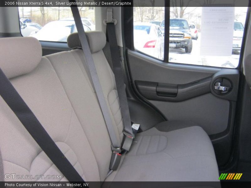 Silver Lightning Metallic / Desert/Graphite 2006 Nissan Xterra S 4x4