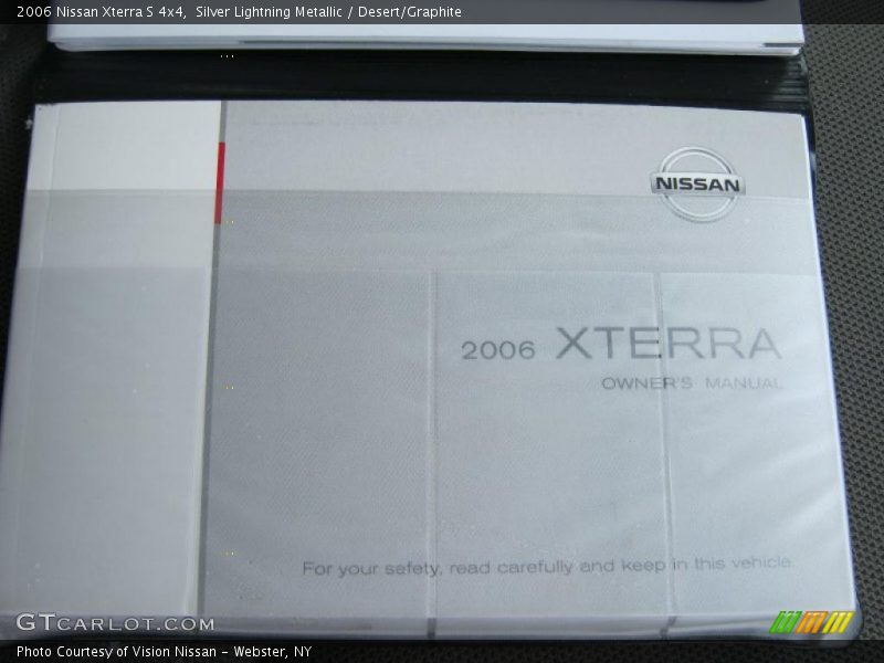 Silver Lightning Metallic / Desert/Graphite 2006 Nissan Xterra S 4x4