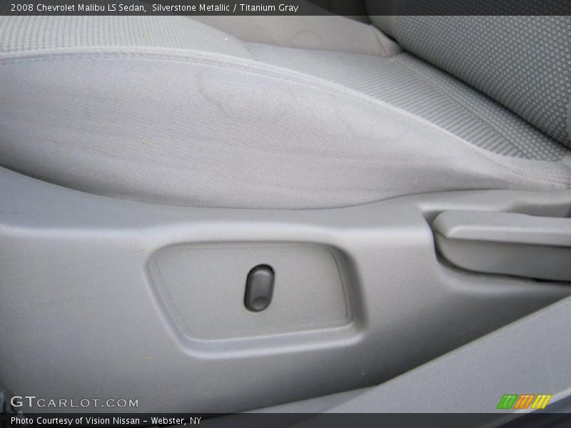 Silverstone Metallic / Titanium Gray 2008 Chevrolet Malibu LS Sedan