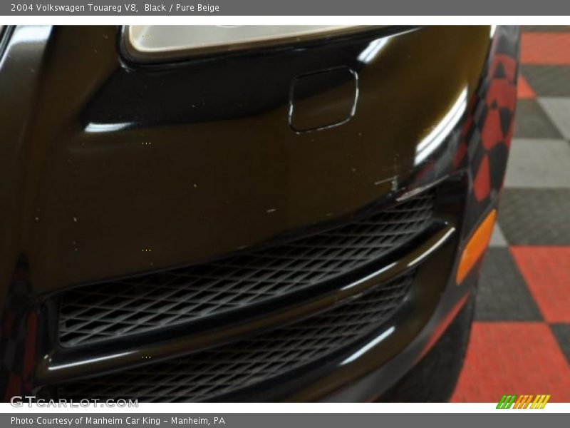 Black / Pure Beige 2004 Volkswagen Touareg V8