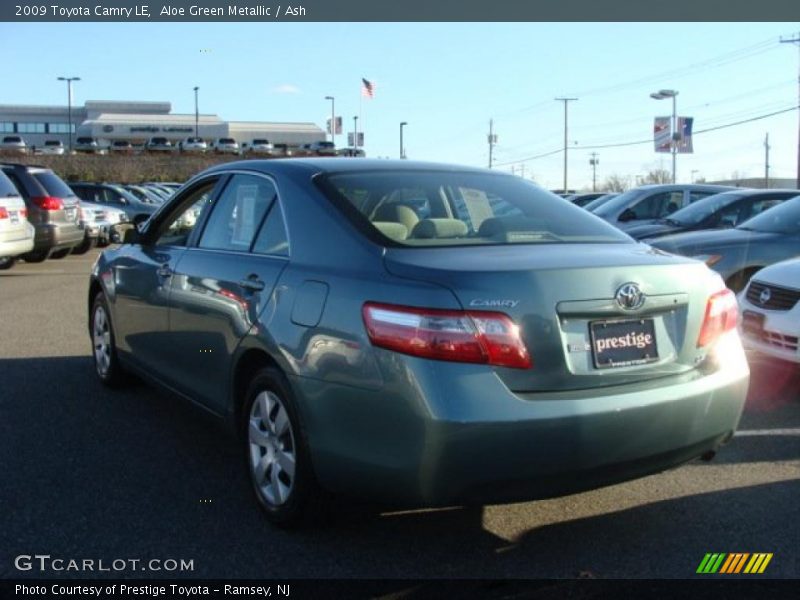 Aloe Green Metallic / Ash 2009 Toyota Camry LE