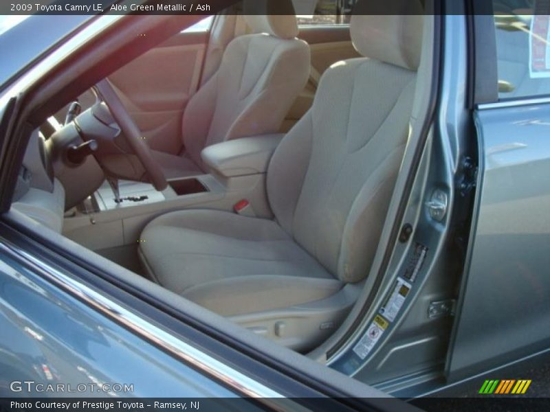 Aloe Green Metallic / Ash 2009 Toyota Camry LE