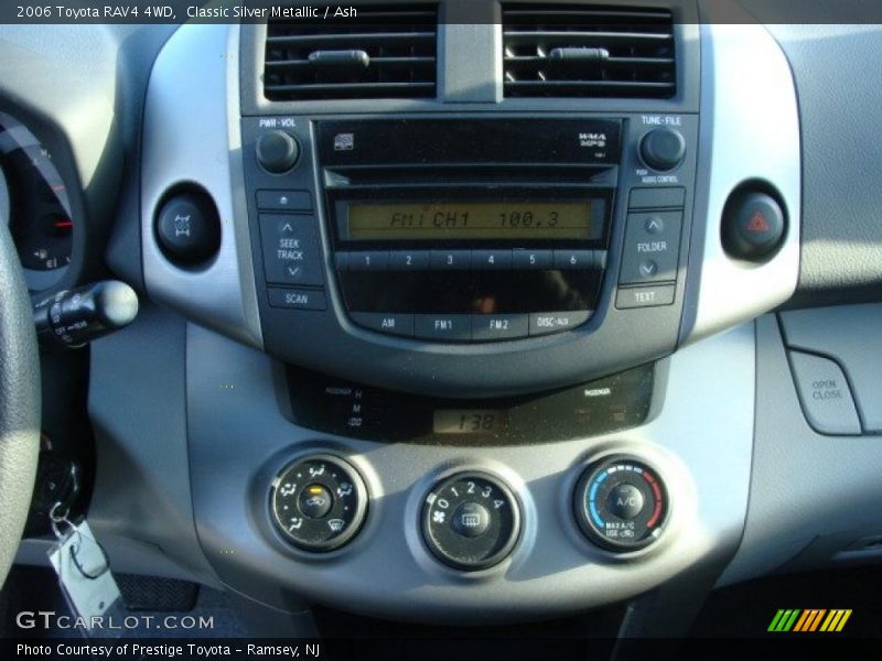 Classic Silver Metallic / Ash 2006 Toyota RAV4 4WD