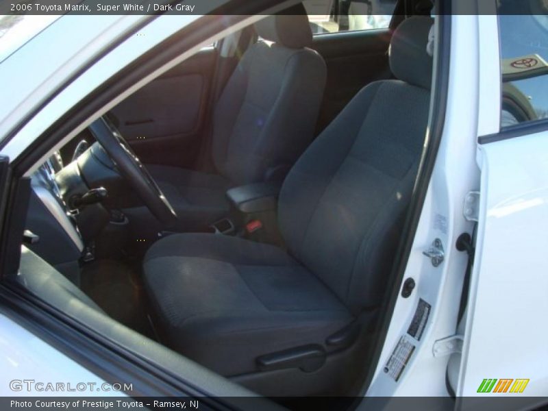 Super White / Dark Gray 2006 Toyota Matrix